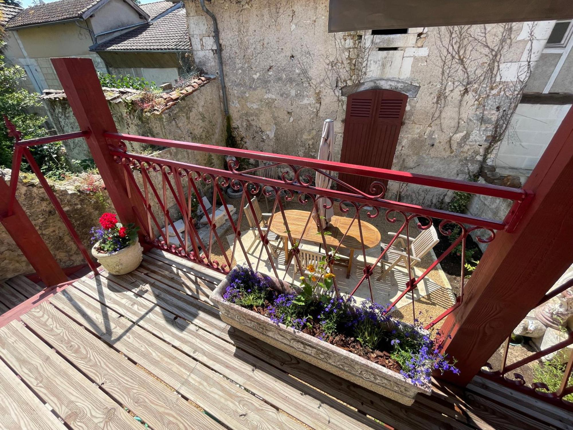 Au Pied Du Chateau Bourdeilles Exterior photo